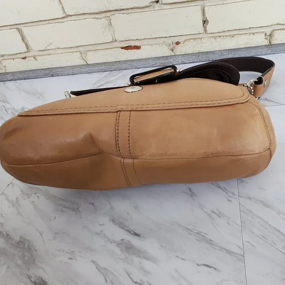 Coach c167 12x8
